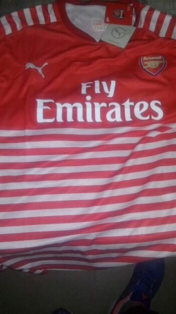 Imagen de Vendo remera del Arsenal nueva con etiquetas puestas, talle L. numero 0