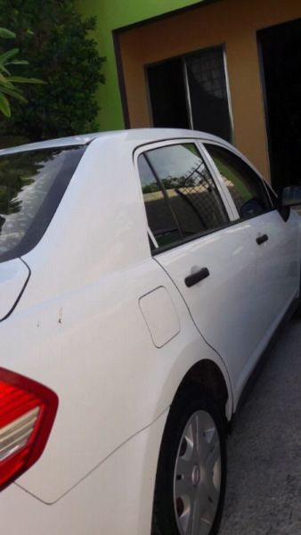 Imagen de Nissan Tiida numero 0