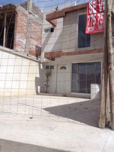 Imagen de CASA EN VENTA COMPLETAMENTE NUEVA 3 RECAMARAS 92M numero 0