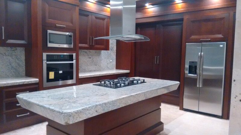 Imagen de NUEVA HERMOSA RESIDENCIA RUMBO CAMPESTRE numero 0