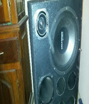 Imagen de caja audio para auto numero 0