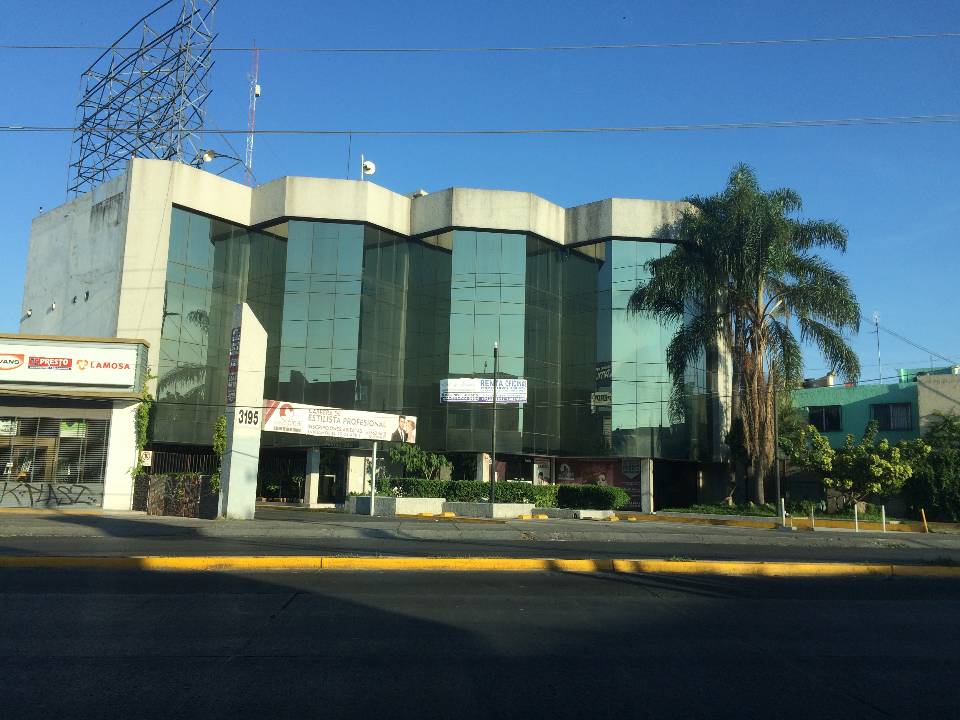 Imagen de Amplias Oficinas en renta Exclentes Ubicaciones. numero 1