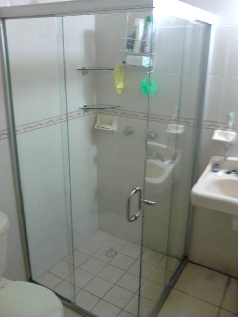 Imagen de CANCELES PARA BAÑO VIDRIO TEMPLADO EN ZAPOPAN numero 2