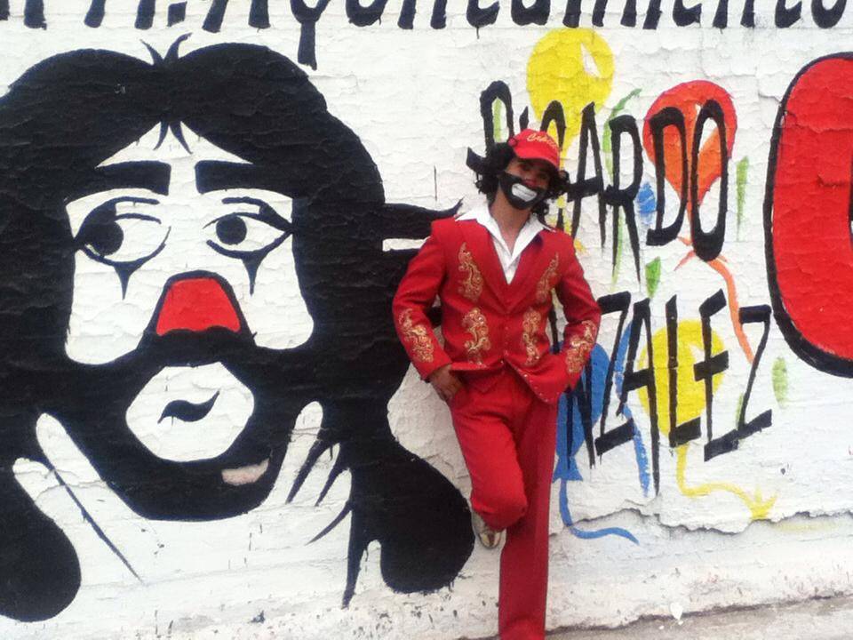 Imagen de CEPILLIN CANTA Y BAILA CON EL numero 2