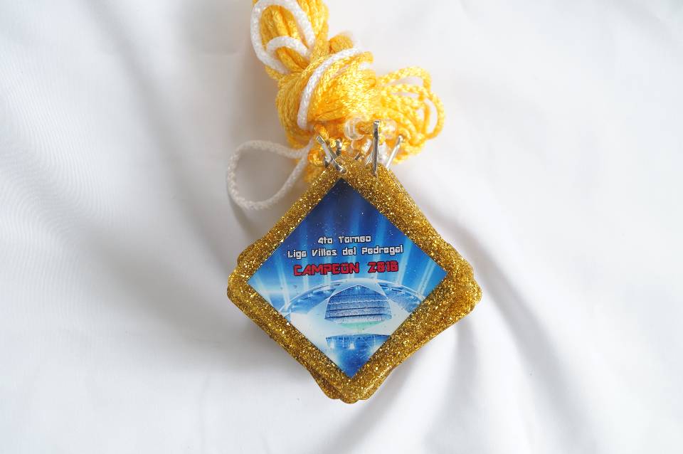 Imagen de Hologramas, Medallas, Copas, Credenciales, numero 8