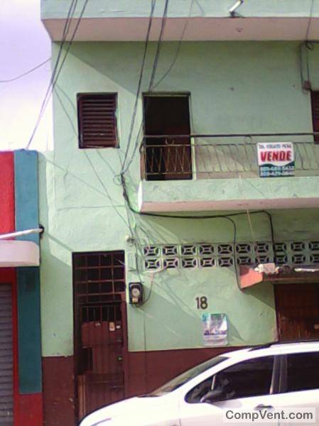 Imagen de I am selling a house behind Americana hardware Read more: http://comerciov numero 2