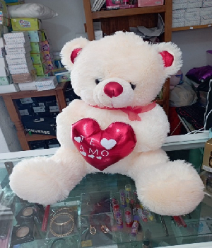 Imagen de Oso de peluche de 40 cms sentado con corazon te amo numero 0