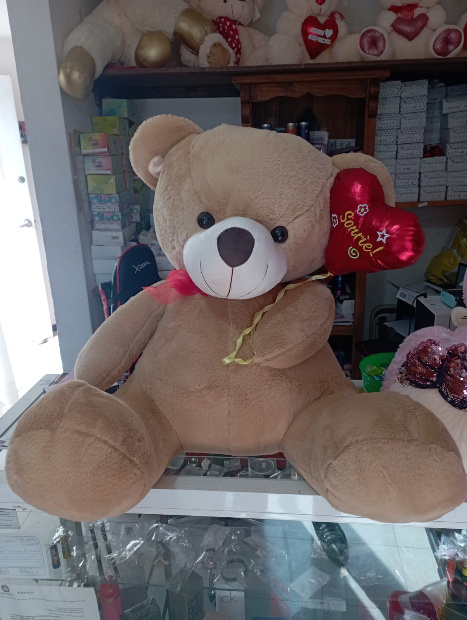 Imagen de Oso de peluche gigante con globo de 70 cm sentado color cafe numero 1