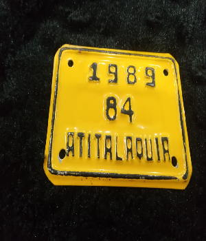 Imagen de Placa viejita de Bicileta Atitalaquia Hgo 1989 num 84 10 x 7 cm numero 0