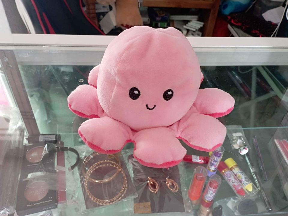 Imagen de Pulpo reversible peluche color rosa y rojo de 15 cms numero 2