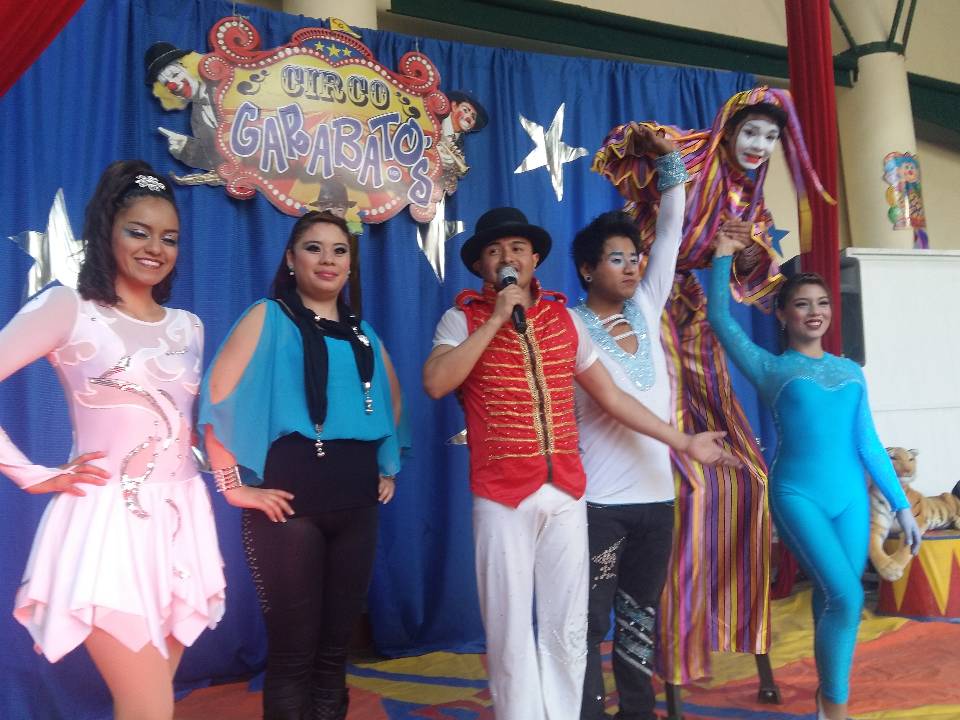 Imagen de RENTA CIRCO CARPA GARABATOS numero 0