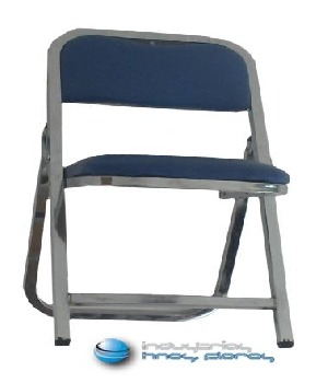 Imagen de SILLA PLEGABLE ACOJINADA numero 0