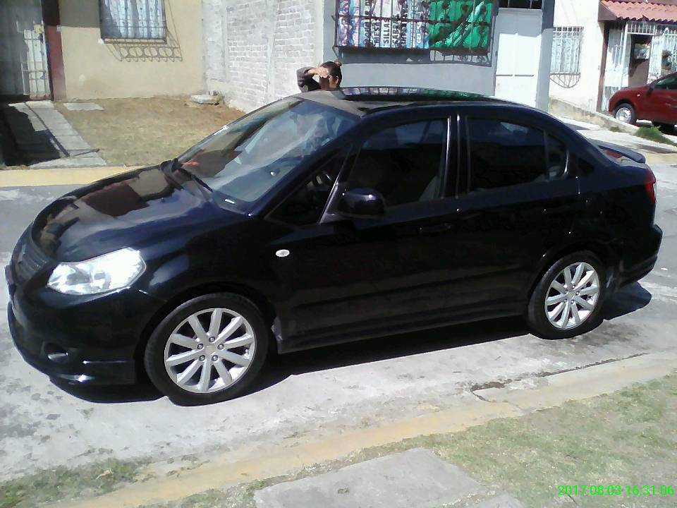 Imagen de Suzuki Sedán 2011 Hermosisimo numero 1