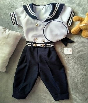 Imagen de Traje de marinero para bebe con gorrito numero 0