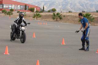 Imagen de contrata hoy tu curso de manejo en autoescuela de manejo culiacan numero 5